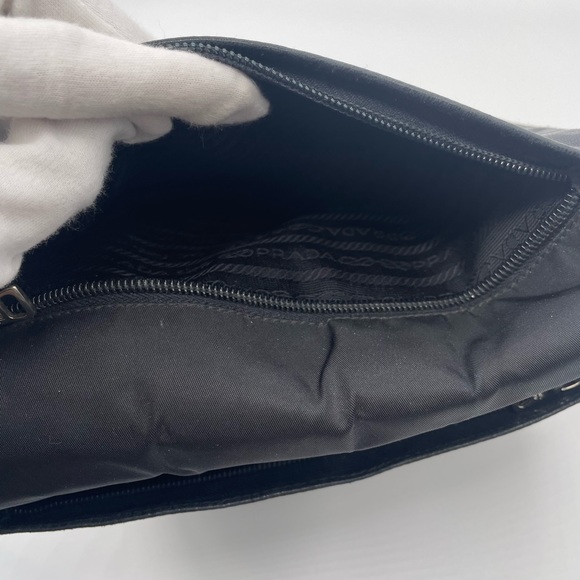 Prada - Picture 12 of 14